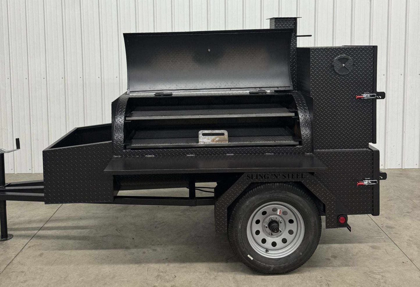 Competition 60 Barbeque Smoker - Blowin' Smoke Cookers