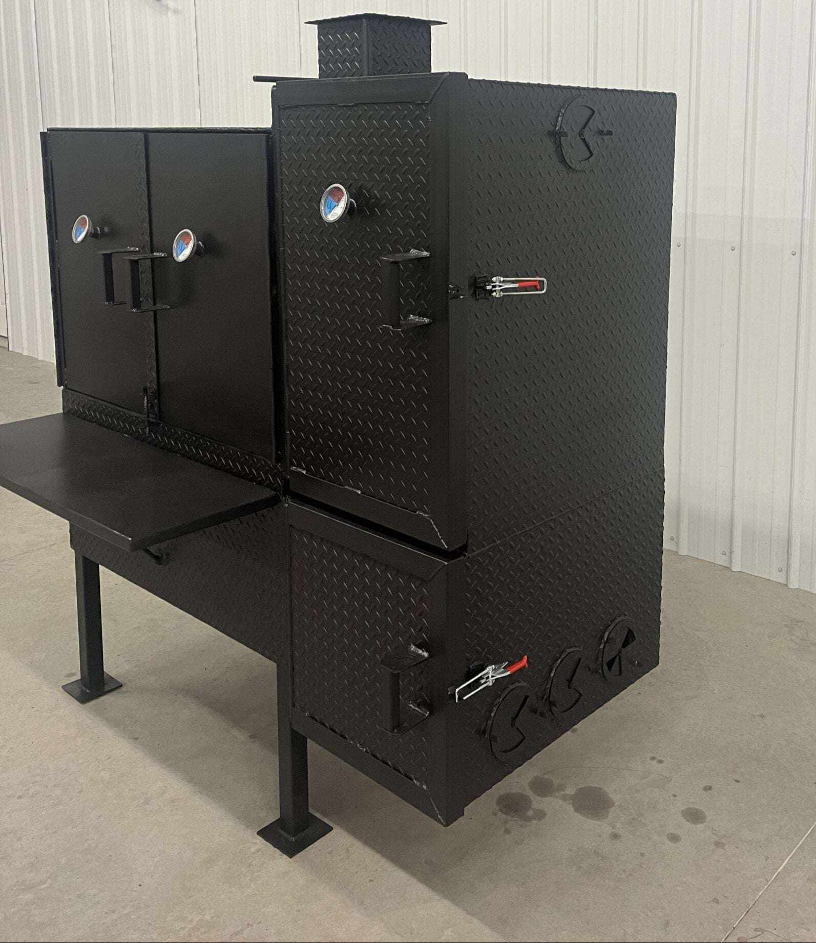 SNS 40 smoker cabinet with large 30x40 chamber, heavy-duty insulated firebox, reverse flow design, and triple racks for patio or concession use