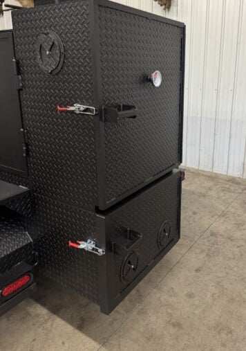 SNS Deluxe 72 Catering Trailer Smoker - Blowin' Smoke Cookers