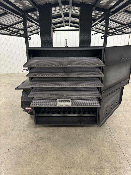 Commercial Smoker Avery with large cooking chamber and multiple racks for commercial use